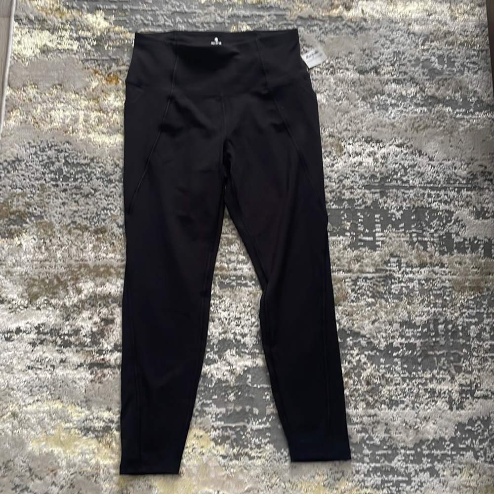 Classic black leggings